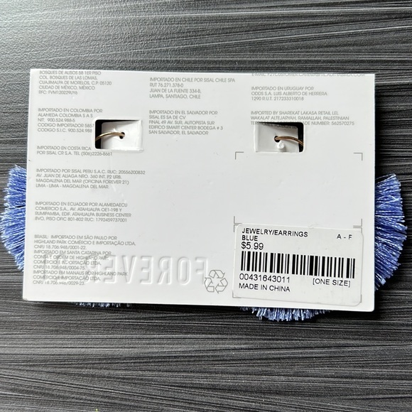 Forever 21 Fringe Earring - Picture 4 of 5